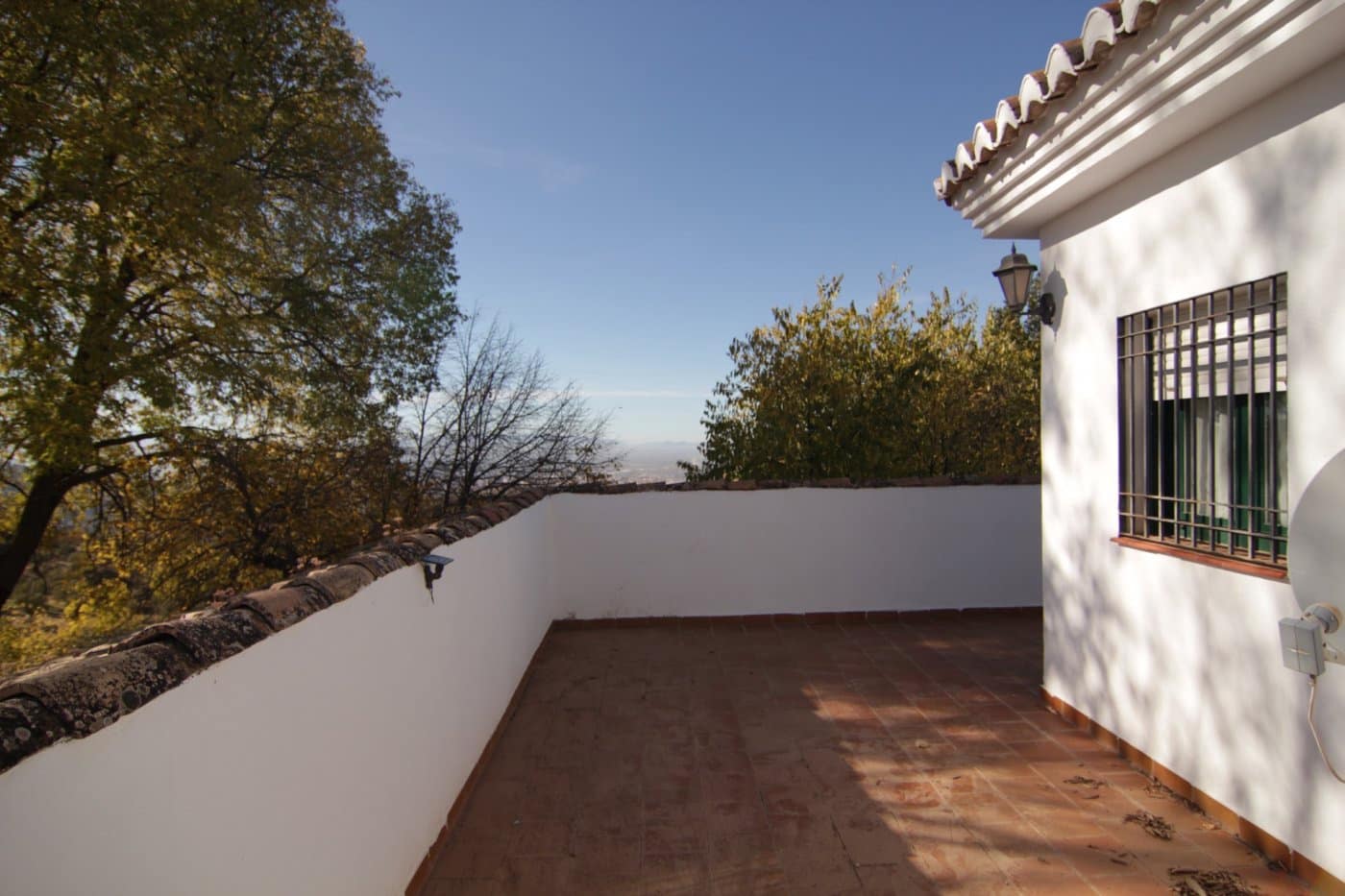 4 soveværelse Finca/Landehus til salg i Granada by med swimmingpool - € 650.000 (Ref: 7363182)