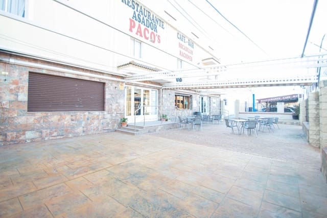 Commercial for sale in Cúllar with garage - € 295,000 (Ref: 7376276)