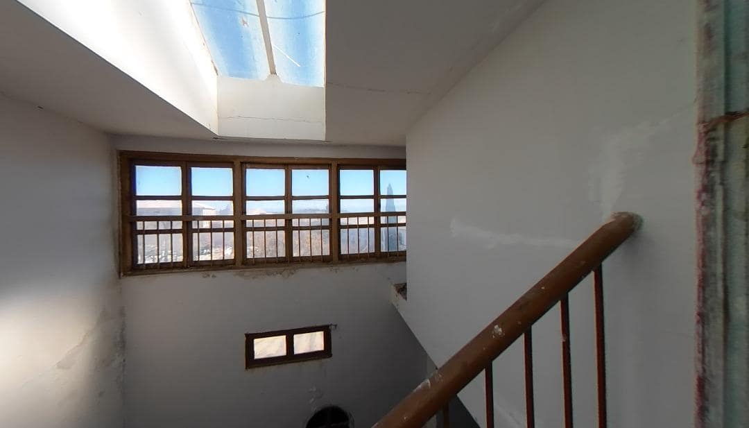 8 soveværelse Lejlighed til salg i Ubeda - € 157.500 (Ref: 7591980)