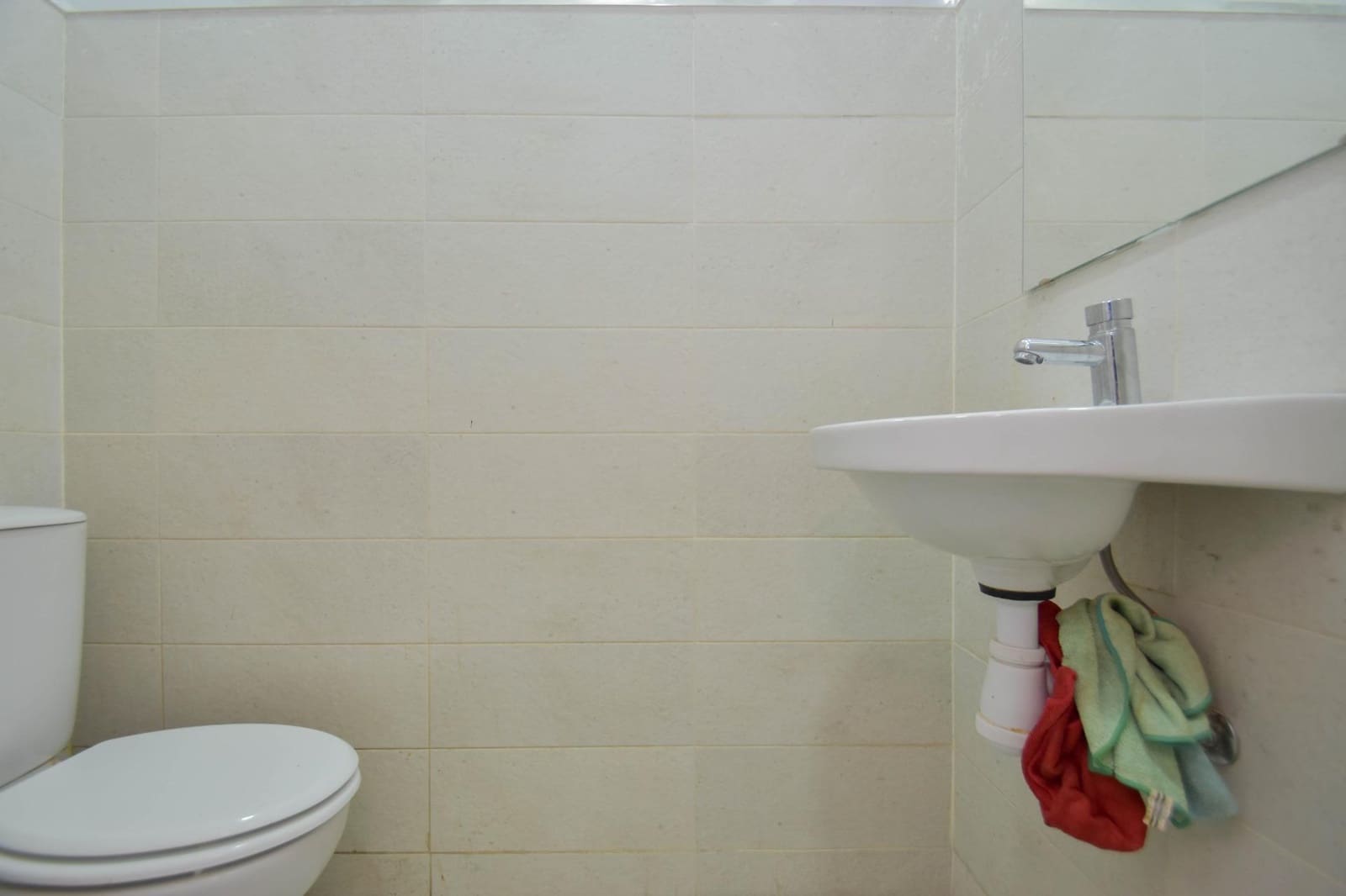 Komercyjne do wynajęcia w Miasto Grenada - 1 000 € (Ref: 7810515)