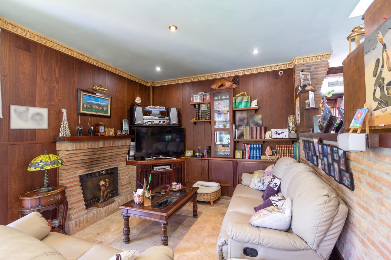 4 quarto Moradia para venda em Melegis com piscina garagem - 1 095 000 € (Ref: 7874231)