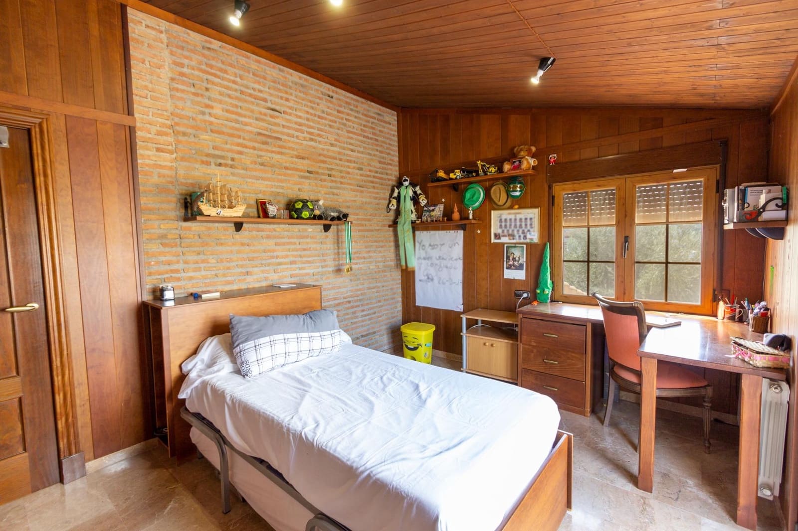 4 quarto Moradia para venda em Melegis com piscina garagem - 1 095 000 € (Ref: 7874231)