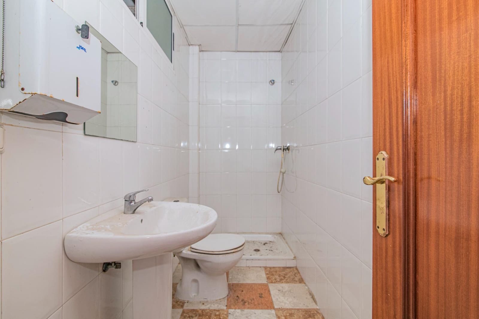 Erhverv til salg i Armilla - € 120.000 (Ref: 7911690)