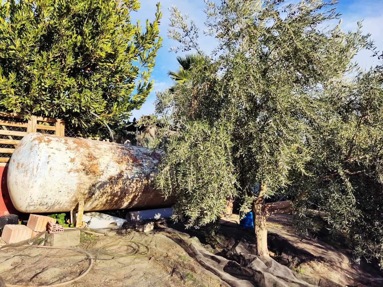 Grunde uden byggetilladelser til salg i Padul - € 250.000 (Ref: 7957731)