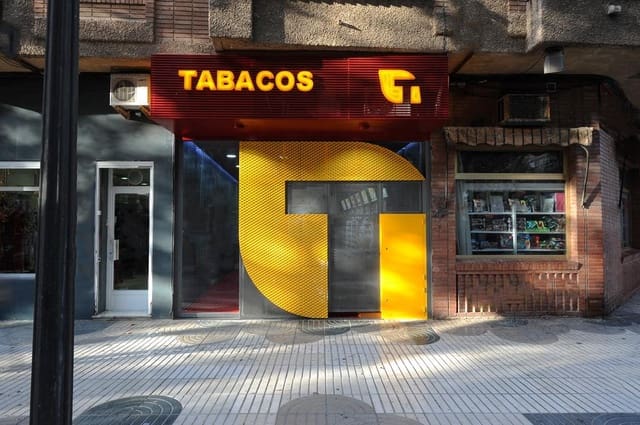 Bedrijf te koop in Centro, Granada stad - € 800.000 (Ref: 7957739)