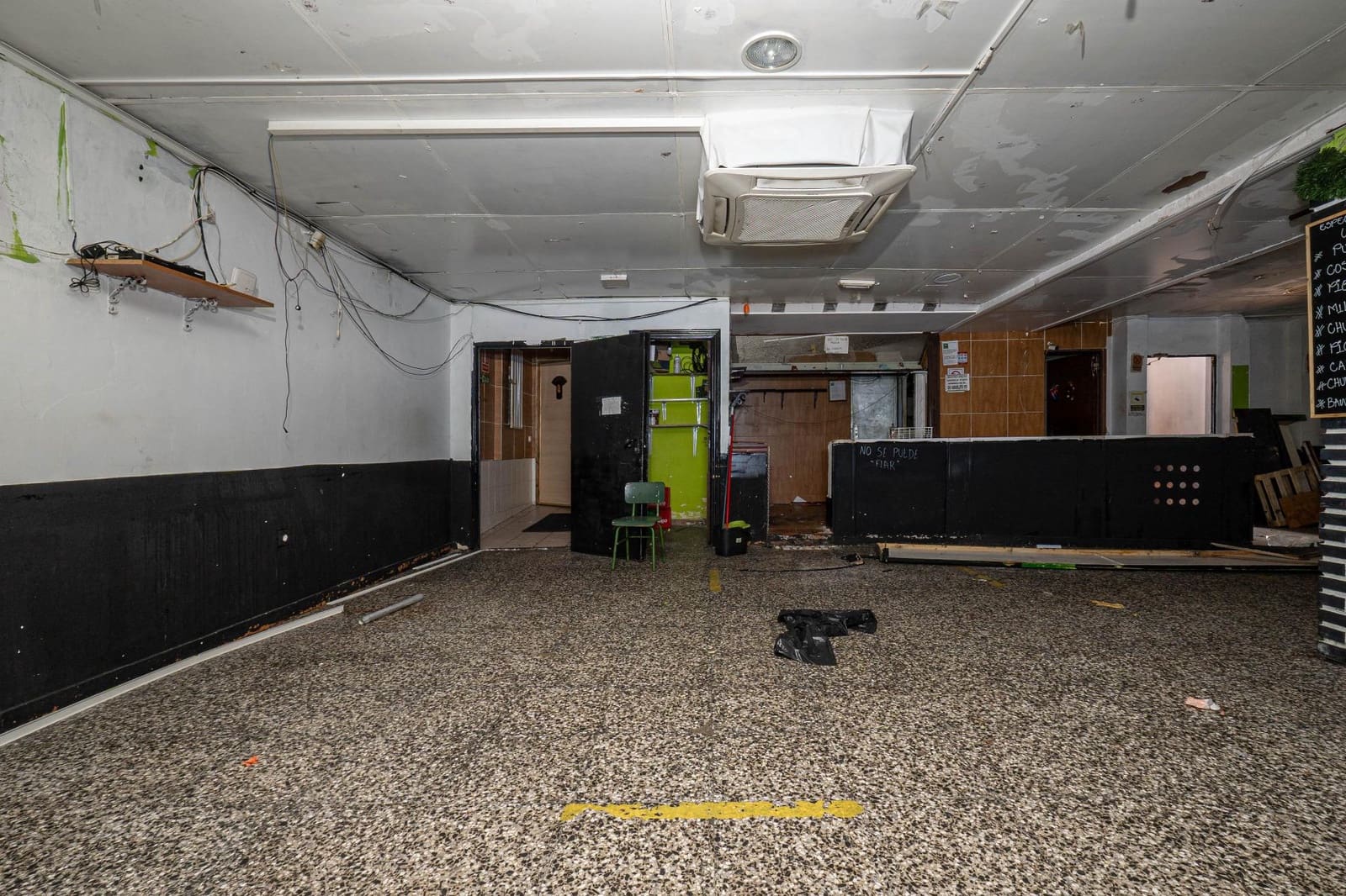 Erhverv til salg i Granada by - € 214.900 (Ref: 8016817)