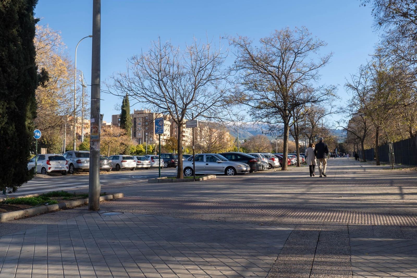 Erhverv til salg i Granada by - € 214.900 (Ref: 8016817)