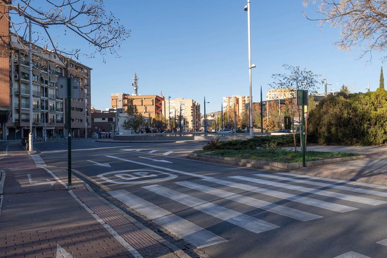 Erhverv til salg i Granada by - € 214.900 (Ref: 8016817)