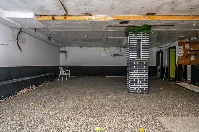 Erhverv til salg i Zaidin, Granada by - € 214.900 (Ref: 8016817)