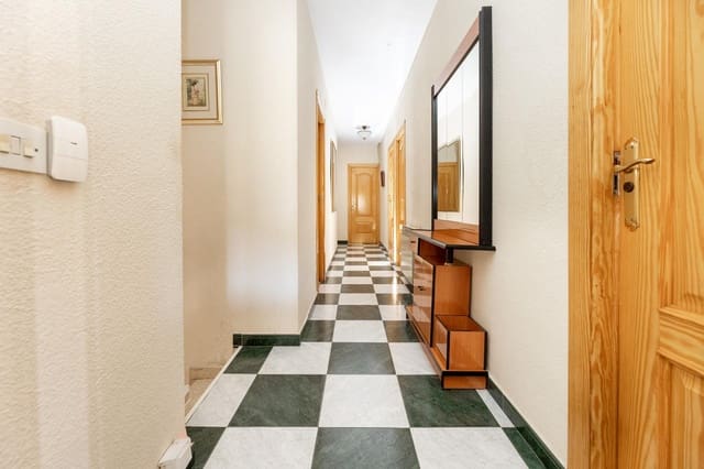 3 soveværelse Lejlighed til salg i Maracena med garage - € 244.900 (Ref: 8067445)