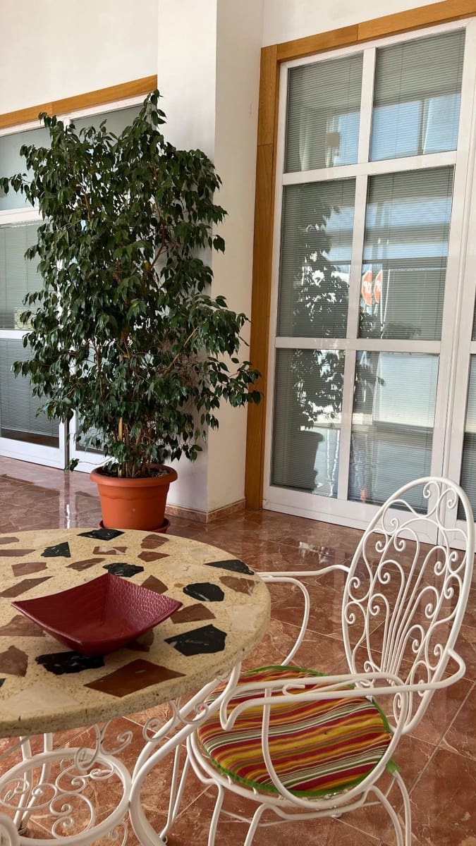 Erhverv til salg i Peligros - € 157.000 (Ref: 8134120)