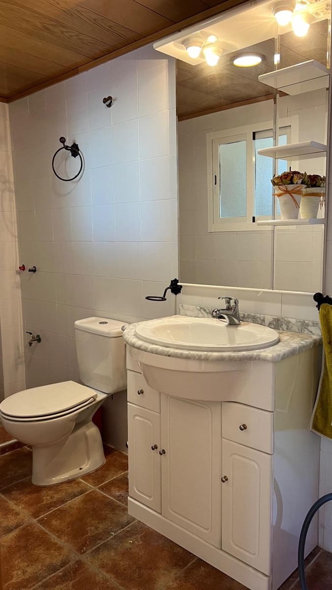 Erhverv til salg i Peligros - € 157.000 (Ref: 8134120)