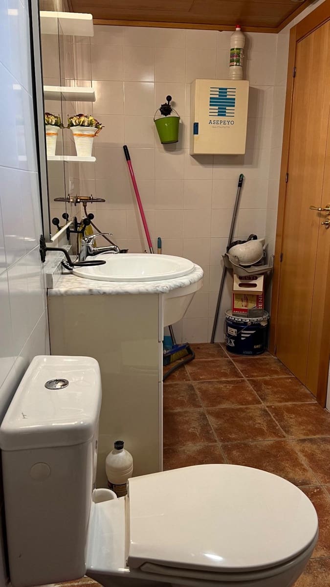 Erhverv til salg i Peligros - € 157.000 (Ref: 8134120)