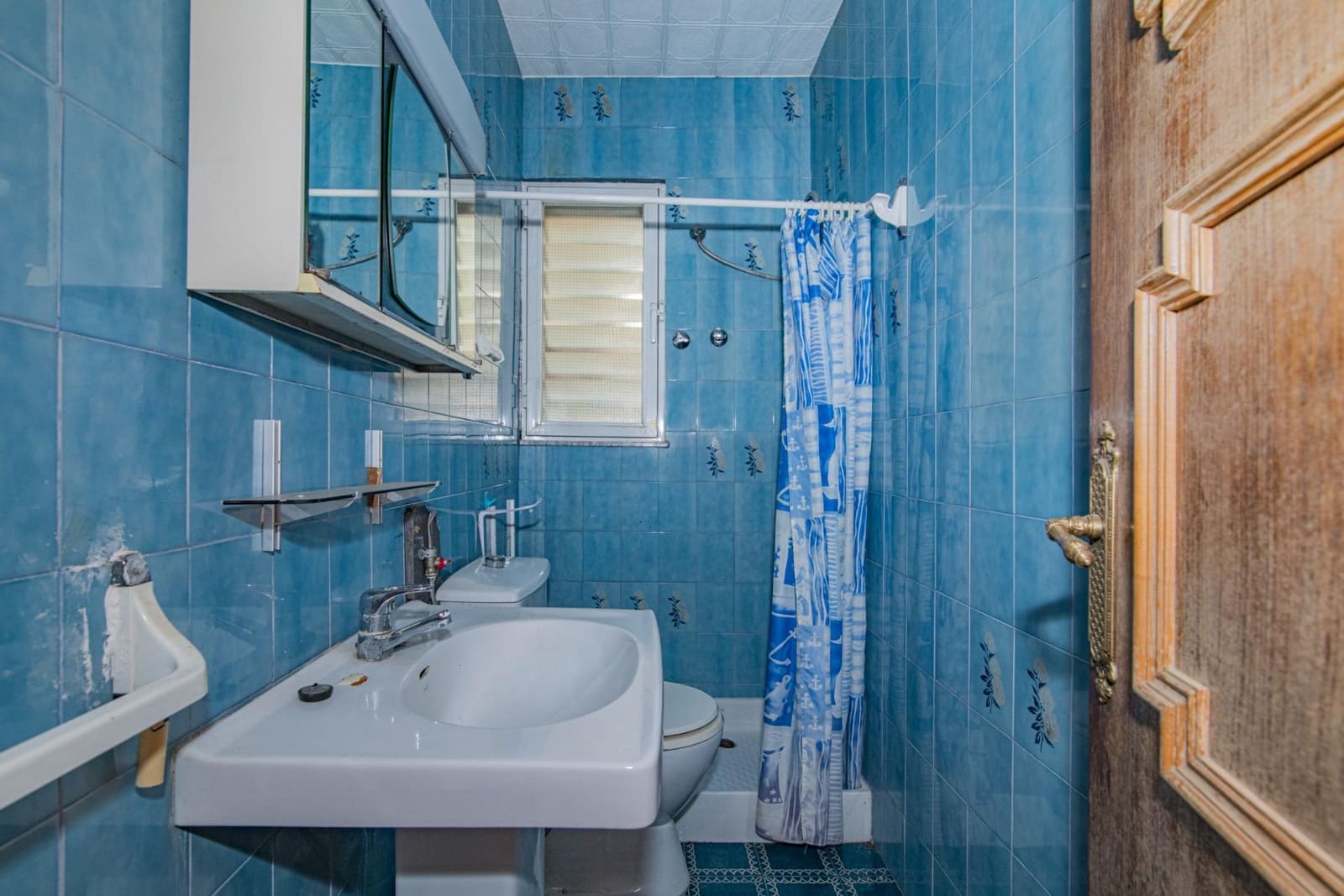 Casa de 3 habitaciones en La Zubia en venta con garaje - 470.000 € (Ref: 8134135)