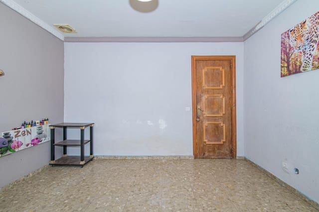 3 soveværelse Byhus til salg i La Zubia med garage - € 470.000 (Ref: 8134135)