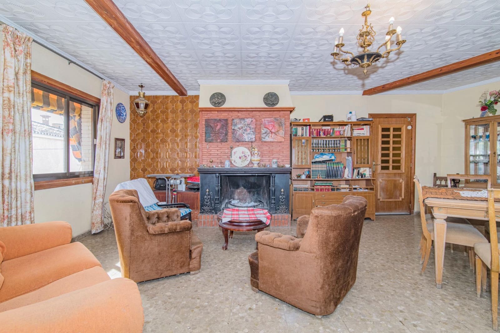 Casa de 3 habitaciones en La Zubia en venta con garaje - 470.000 € (Ref: 8134135)