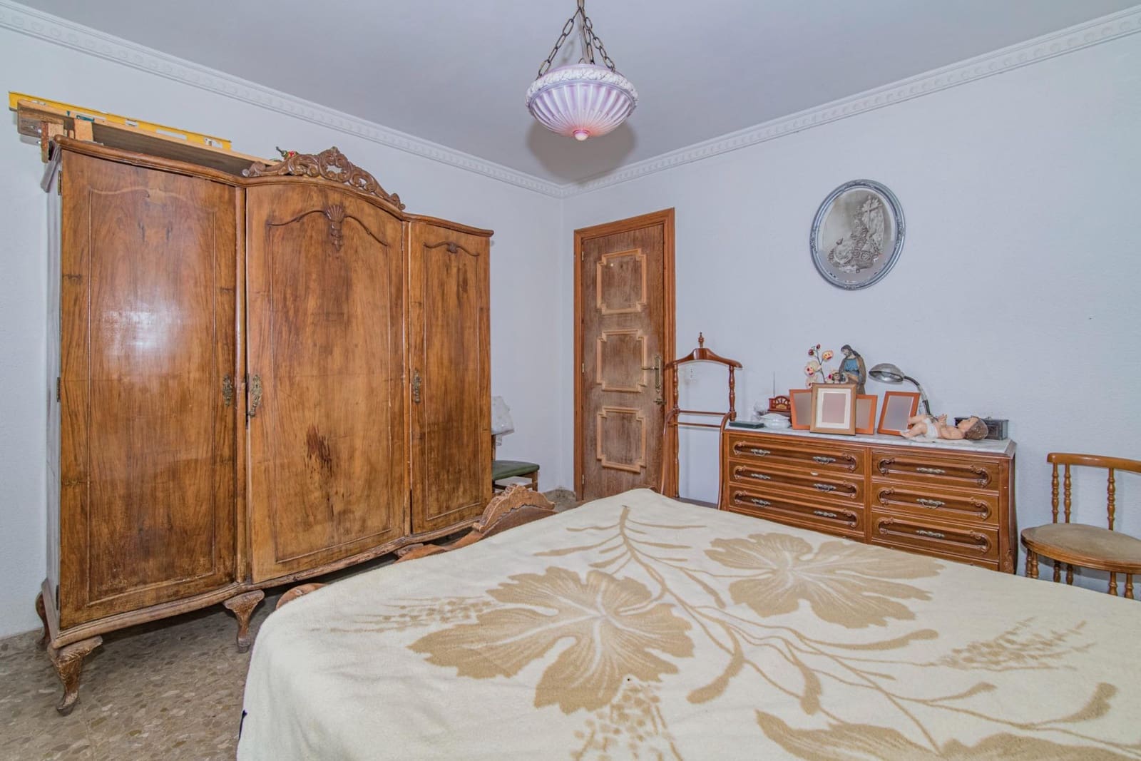 Casa de 3 habitaciones en La Zubia en venta con garaje - 470.000 € (Ref: 8134135)