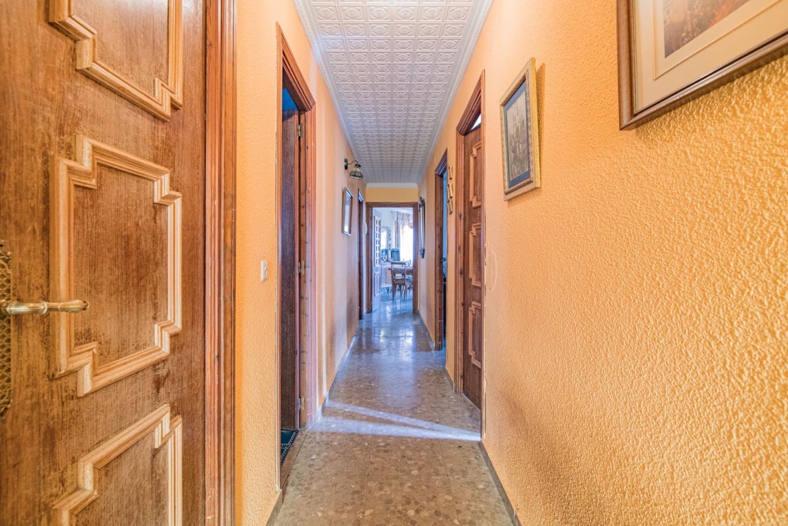 Casa de 3 habitaciones en La Zubia en venta con garaje - 470.000 € (Ref: 8134135)