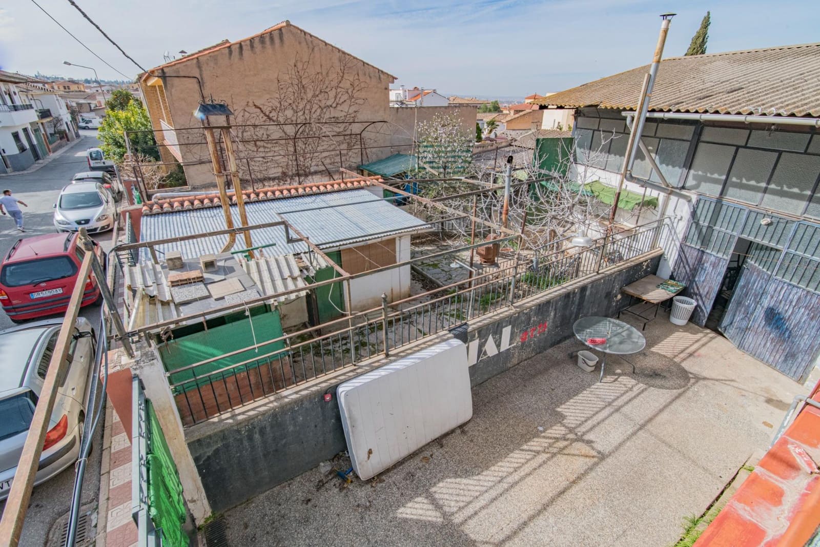 Casa de 3 habitaciones en La Zubia en venta con garaje - 470.000 € (Ref: 8134135)