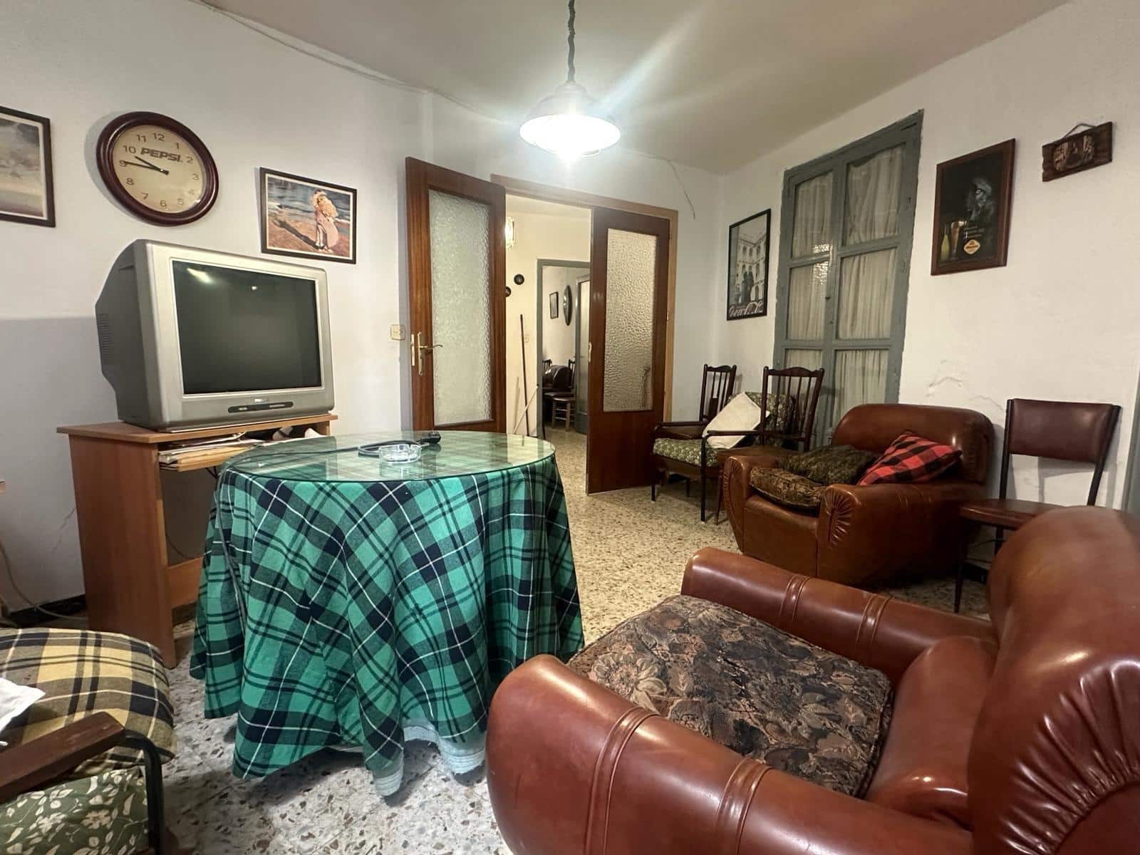 7 soveværelse Byhus til salg i Cadiar med garage - € 69.900 (Ref: 8146151)