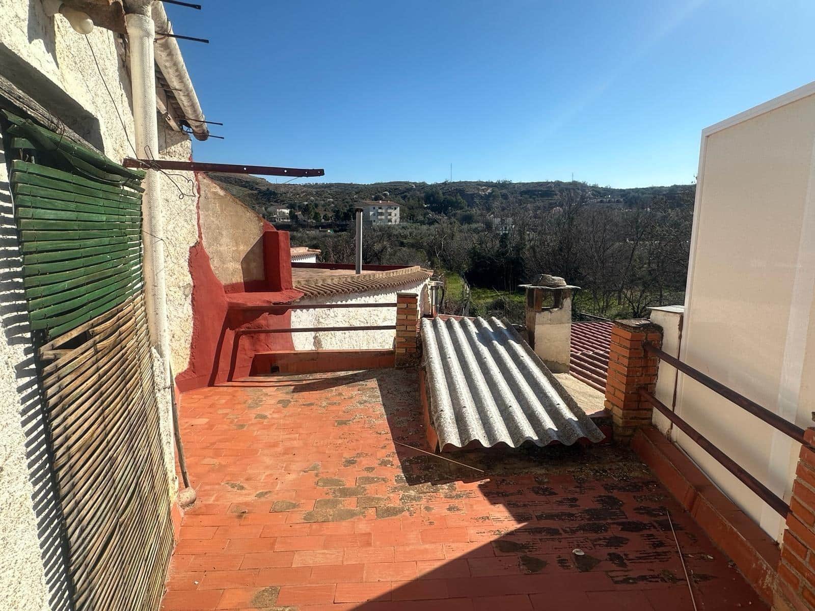 7 soveværelse Byhus til salg i Cadiar med garage - € 69.900 (Ref: 8146151)