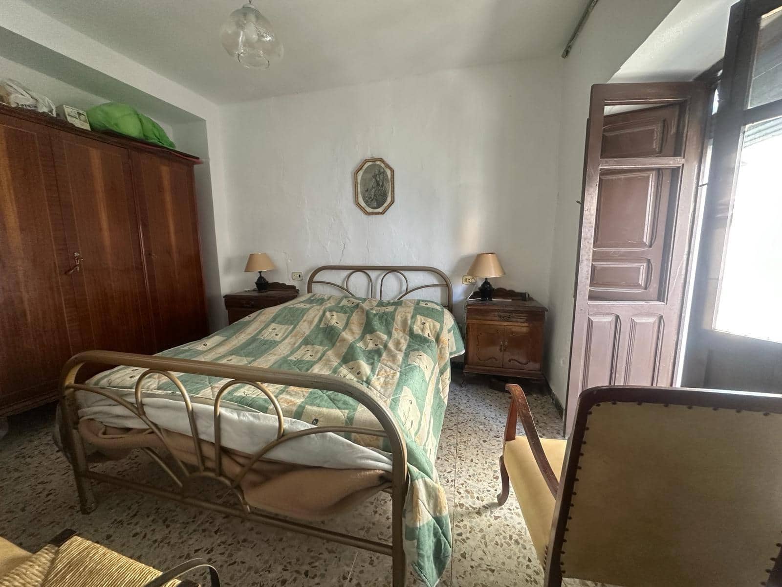 7 soveværelse Byhus til salg i Cadiar med garage - € 69.900 (Ref: 8146151)