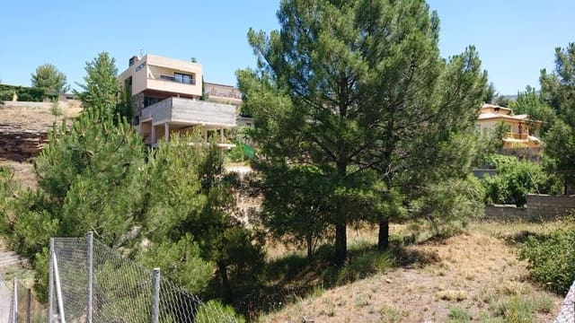 Tomt till salu i La Zubia - 67 000 € (Ref: 8333783)