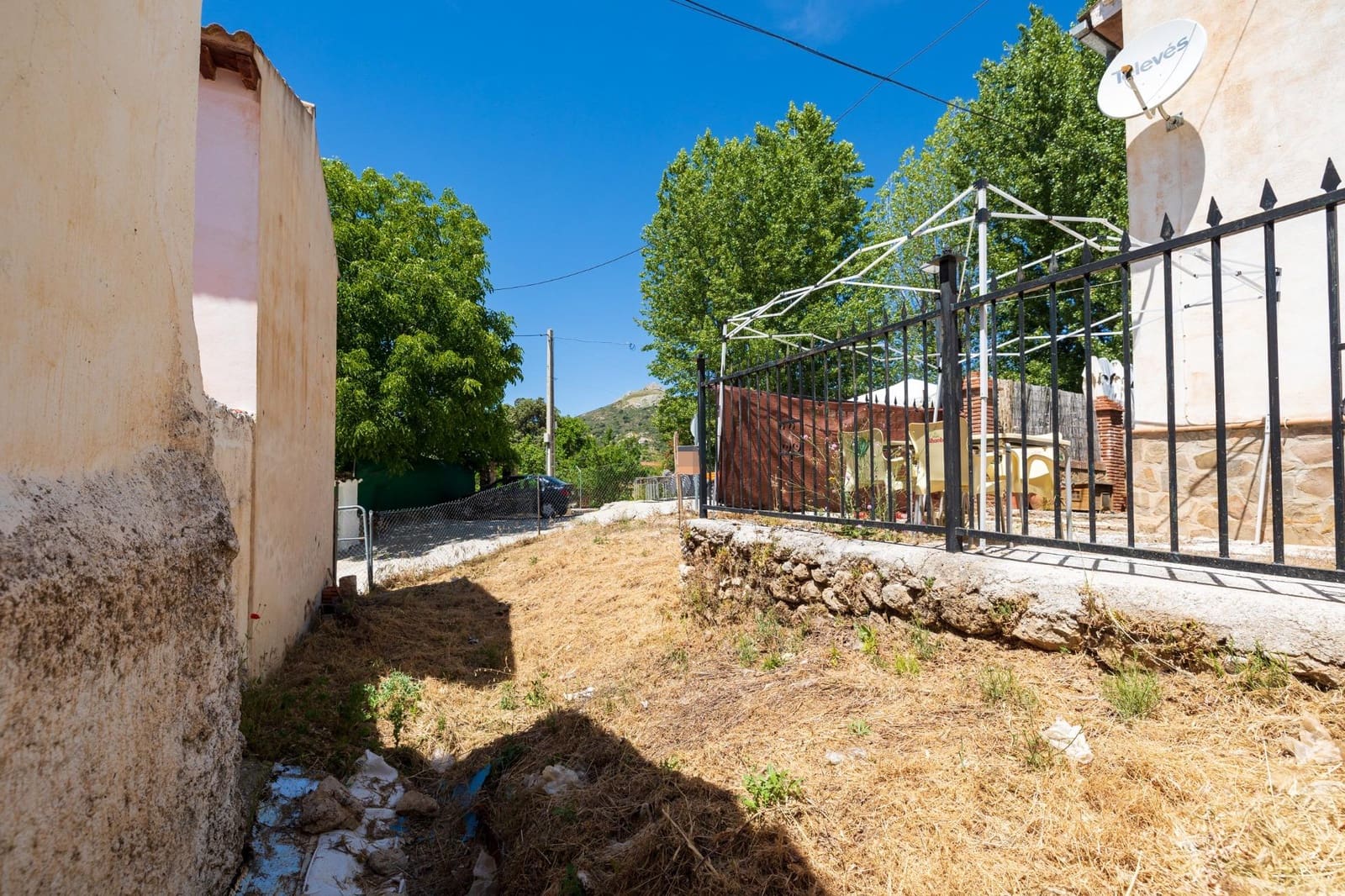 Byggetomt til salgs i Huetor Santillan - € 36 000 (Ref: 8371051)