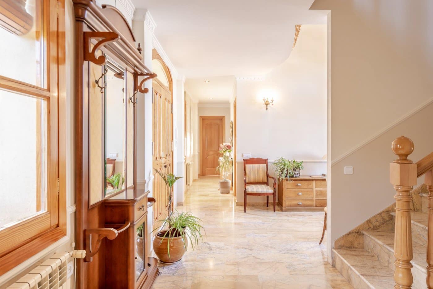 6 bedroom Villa for sale in Monachil with pool garage - € 485,000 (Ref: 8403514)