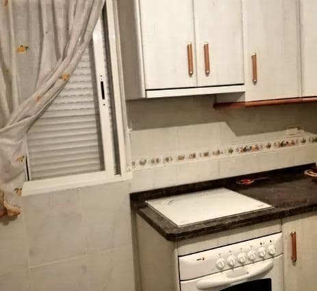 3 soveværelse Lejlighed til salg i Cádiar med garage - € 92.000 (Ref: 8440704)