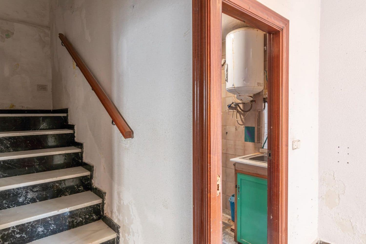 5 soveværelse Villa til salg i Granada by - € 324.900 (Ref: 8504238)