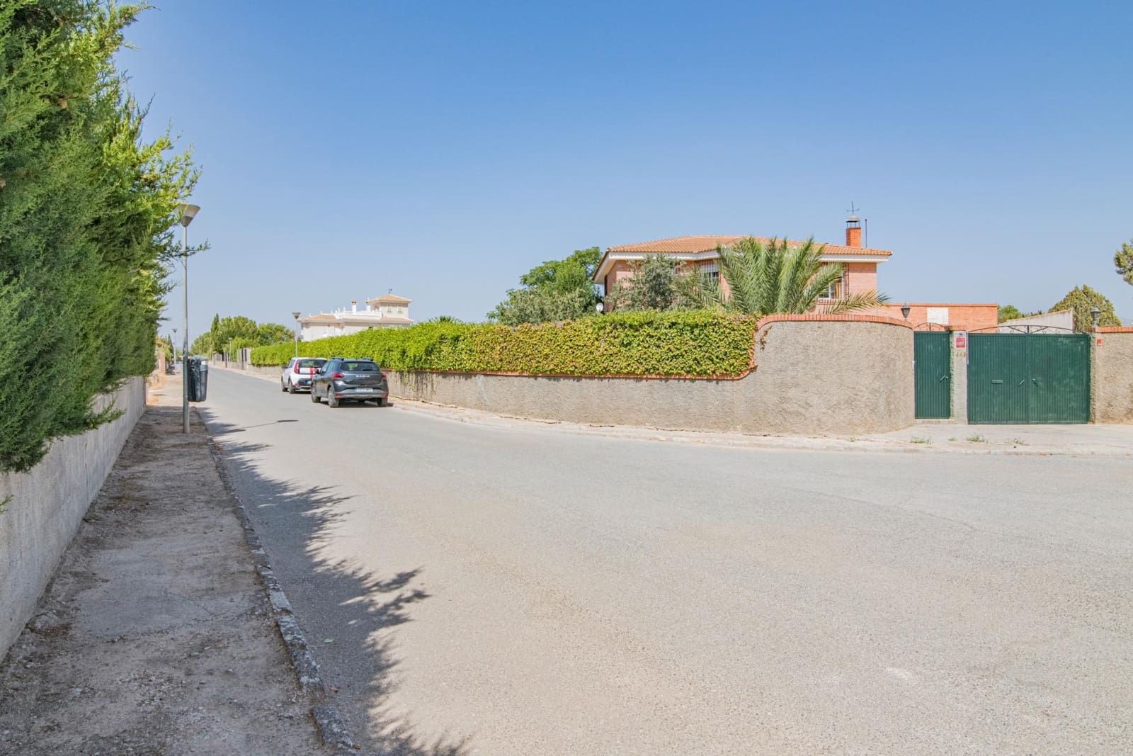 4 soverom Villa til salgs i Atarfe med svømmebasseng garasje - € 395 000 (Ref: 8511875)