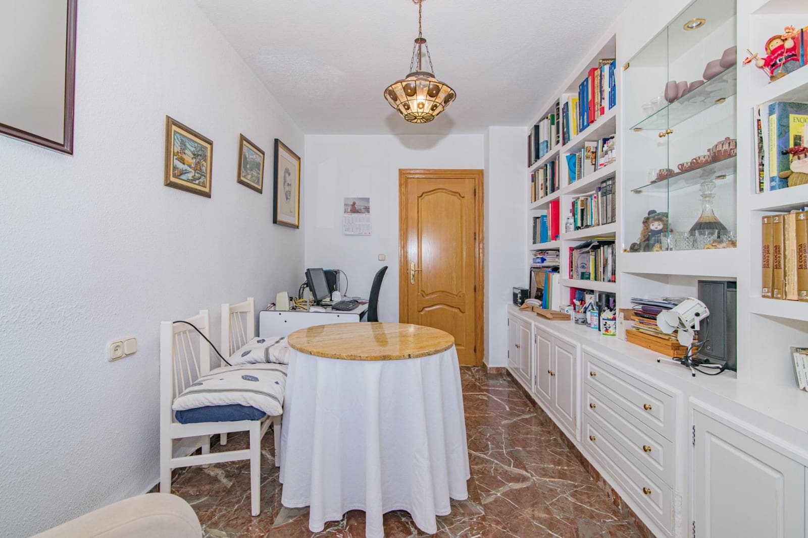 4 soverom Villa til salgs i Atarfe med svømmebasseng garasje - € 395 000 (Ref: 8511875)