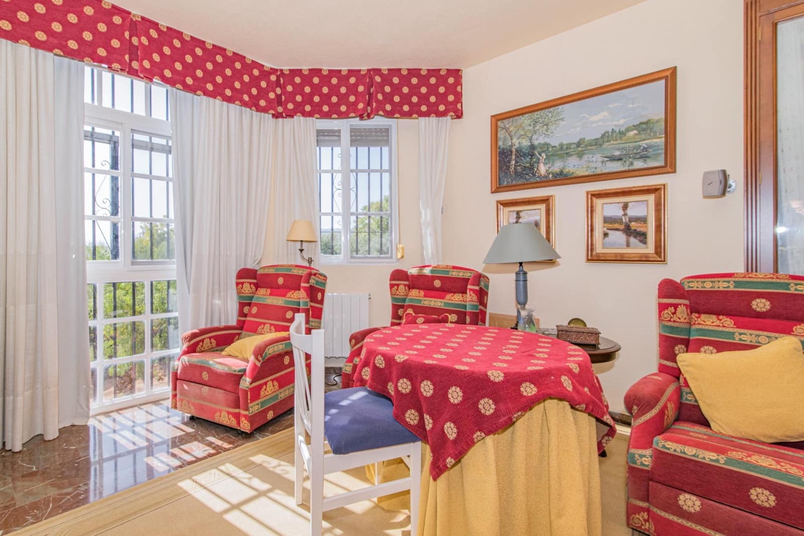 4 soverom Villa til salgs i Atarfe med svømmebasseng garasje - € 395 000 (Ref: 8511875)