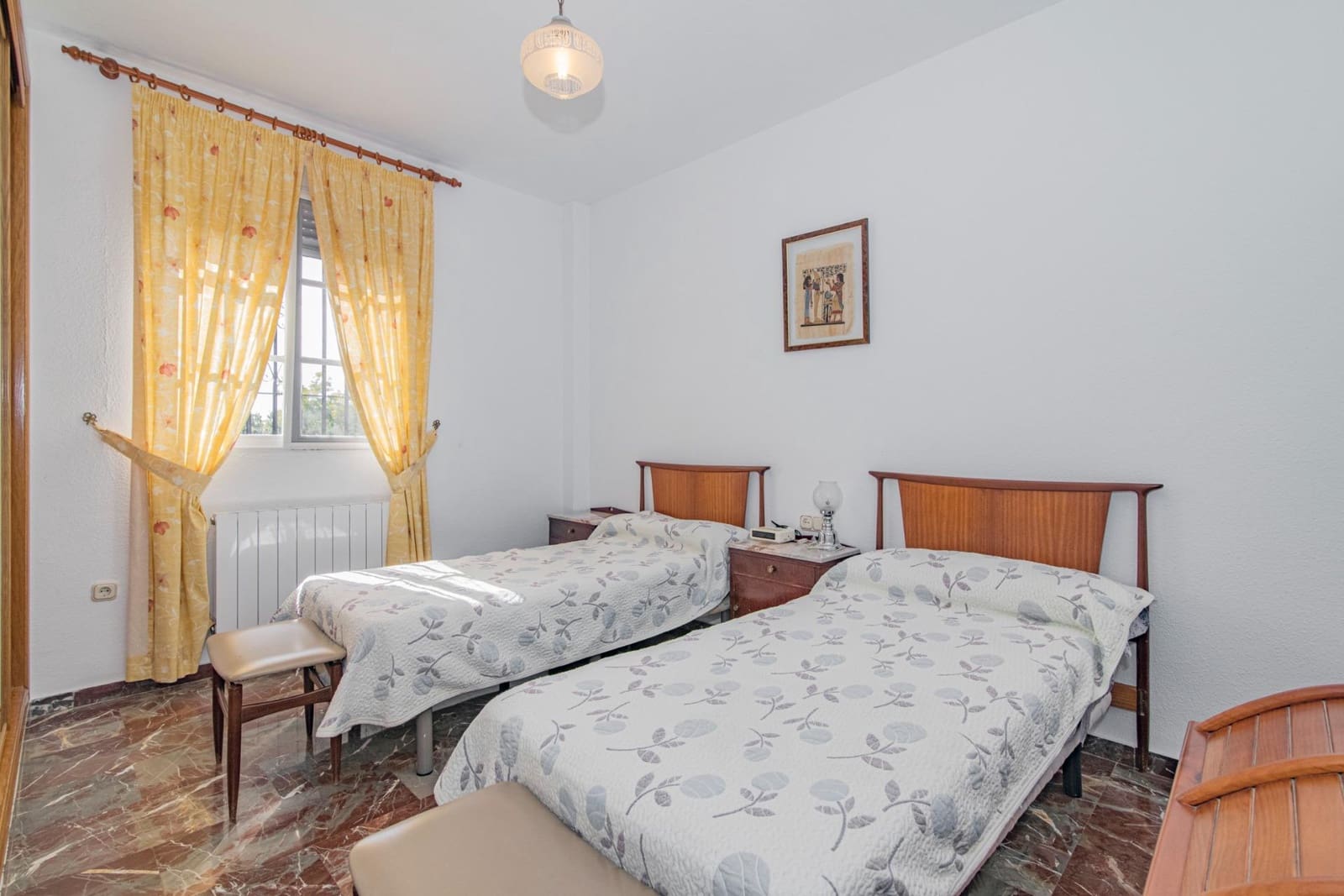 4 soverom Villa til salgs i Atarfe med svømmebasseng garasje - € 395 000 (Ref: 8511875)