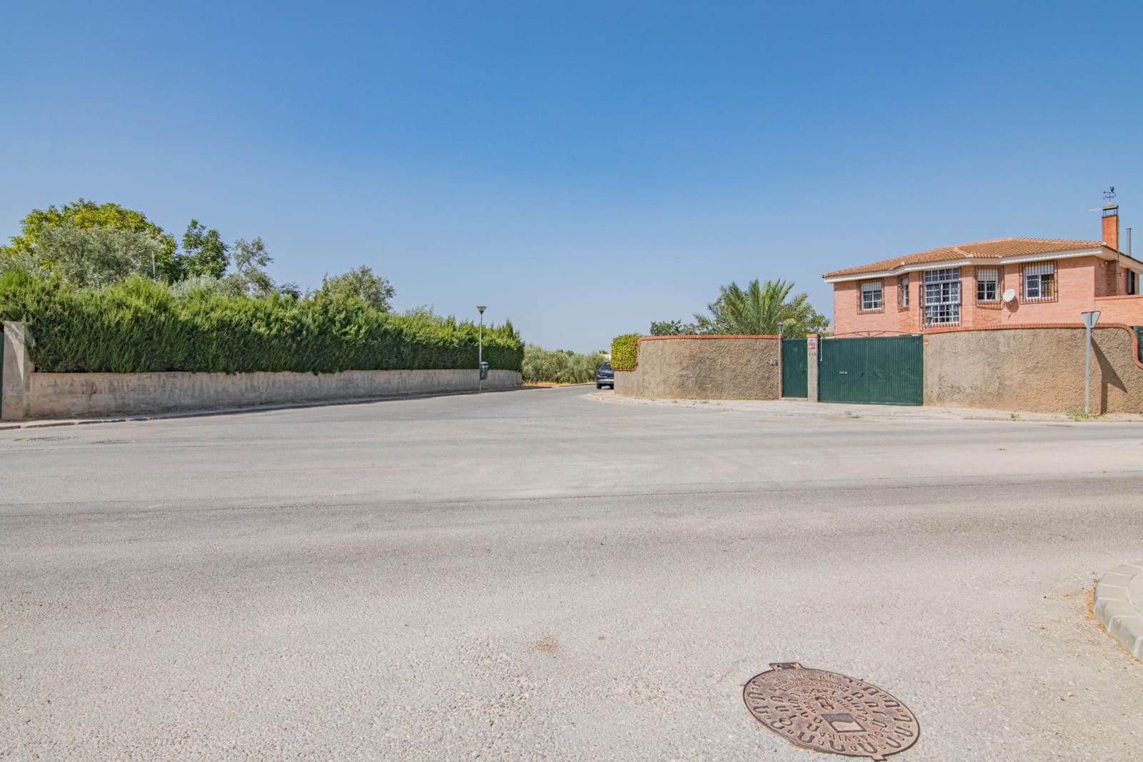 4 soverom Villa til salgs i Atarfe med svømmebasseng garasje - € 395 000 (Ref: 8511875)