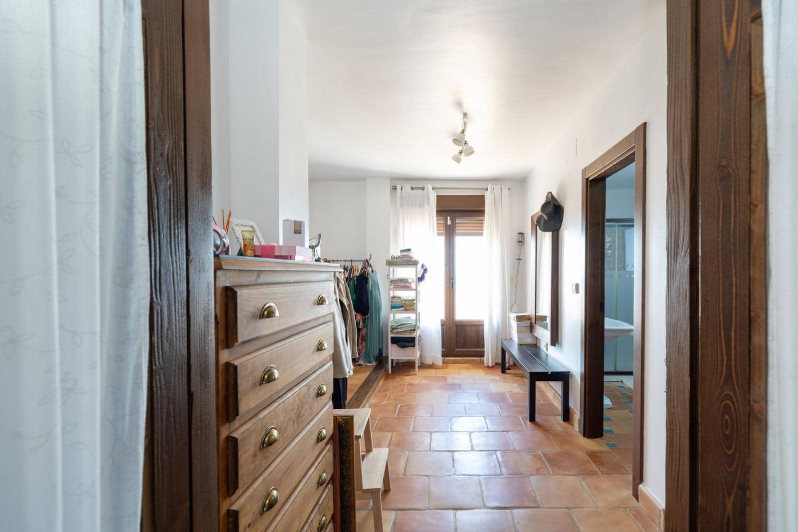 3 bedroom Villa for sale in La Zubia with pool € 565,000 (Ref 8549193)