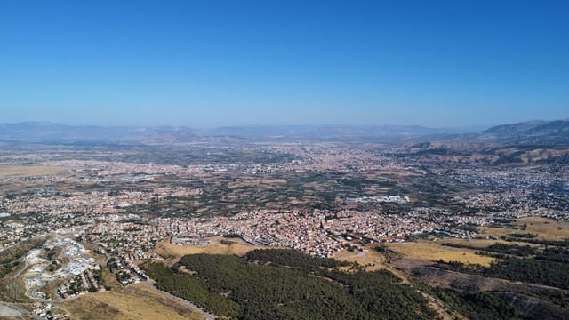 Byggetomt til salgs i La Zubia - € 83 000 (Ref: 8557403)