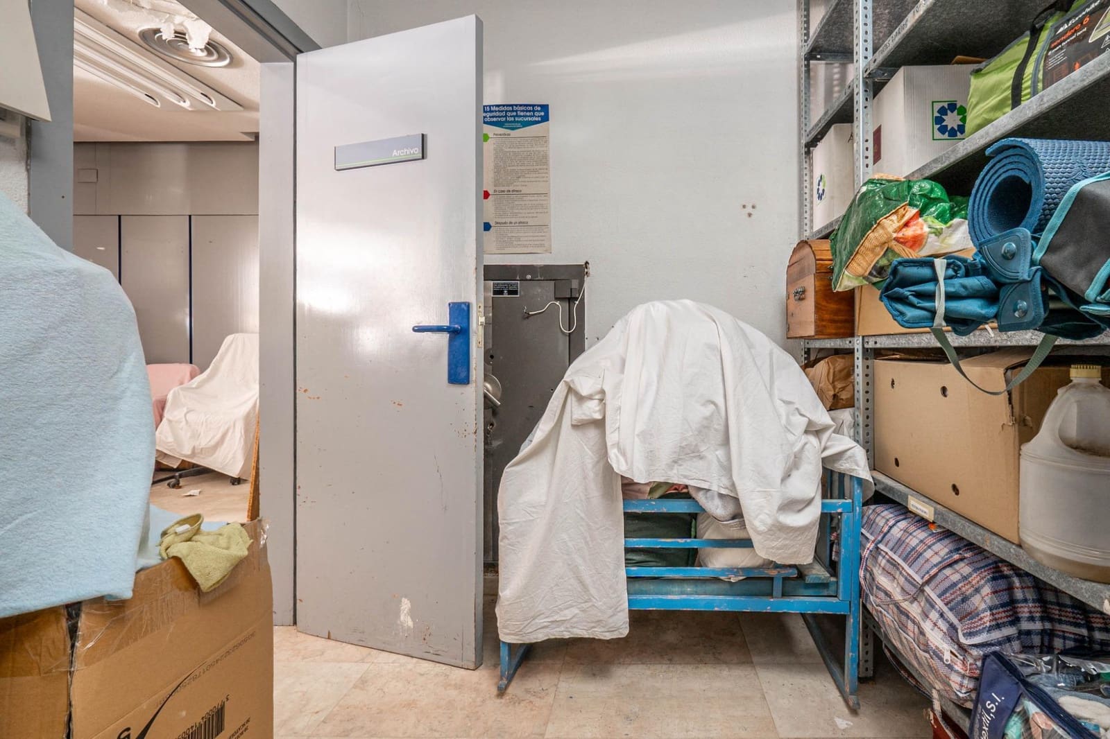 6 soveværelse Byhus til salg i Alcudia de Guadix med garage - € 185.000 (Ref: 8610759)