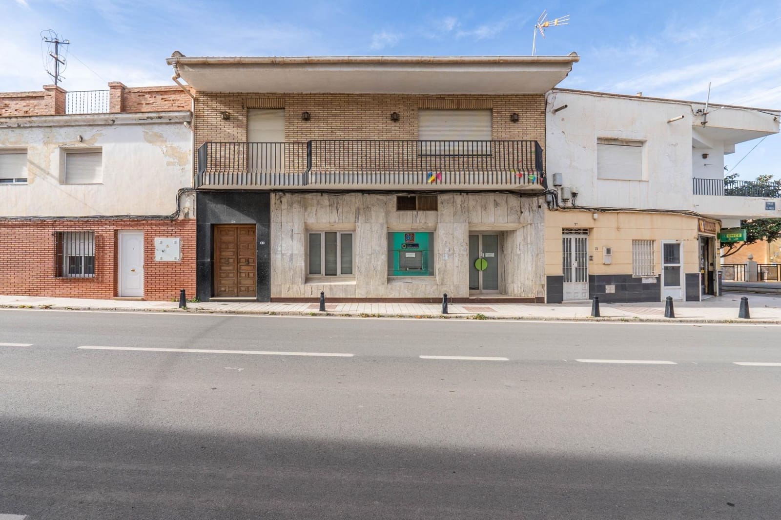 6 soveværelse Byhus til salg i Alcudia de Guadix med garage - € 185.000 (Ref: 8610759)