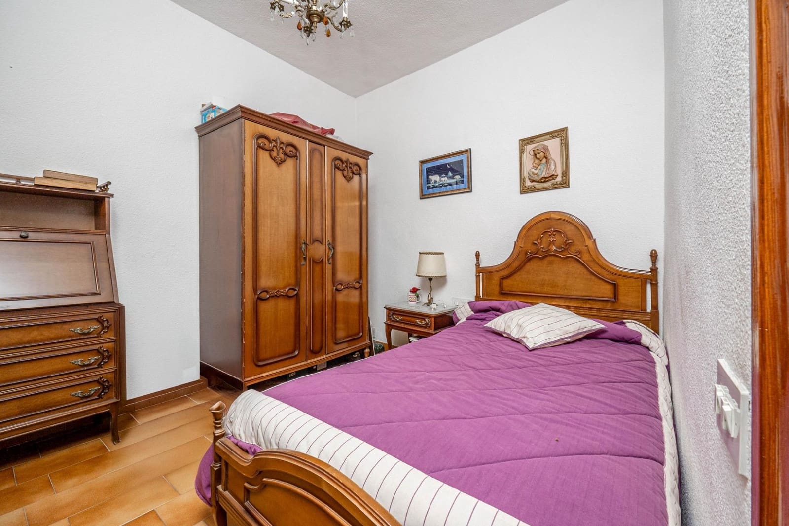 6 soveværelse Byhus til salg i Alcudia de Guadix med garage - € 185.000 (Ref: 8610759)