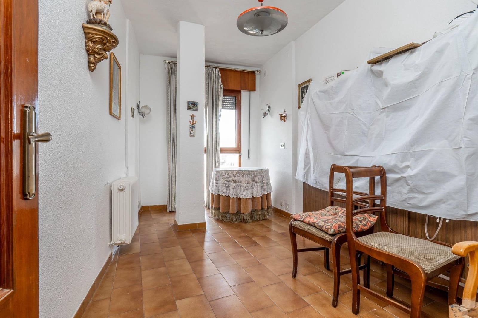 6 soveværelse Byhus til salg i Alcudia de Guadix med garage - € 185.000 (Ref: 8610759)