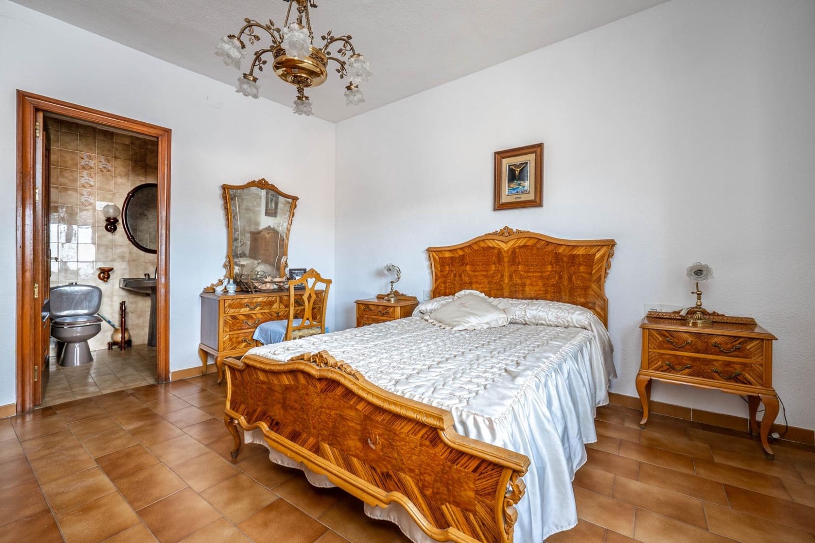 6 soveværelse Byhus til salg i Alcudia de Guadix med garage - € 185.000 (Ref: 8610759)