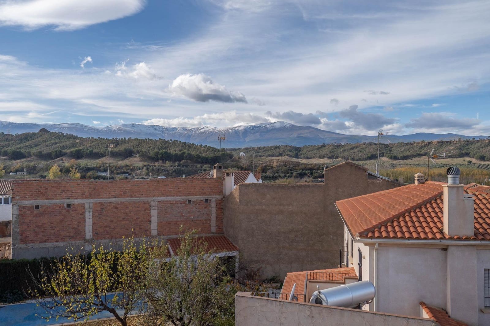 6 soveværelse Byhus til salg i Alcudia de Guadix med garage - € 185.000 (Ref: 8610759)