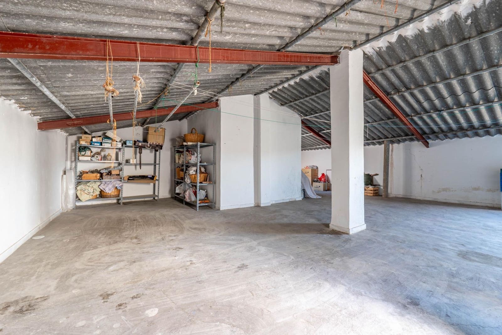 6 soveværelse Byhus til salg i Alcudia de Guadix med garage - € 185.000 (Ref: 8610759)