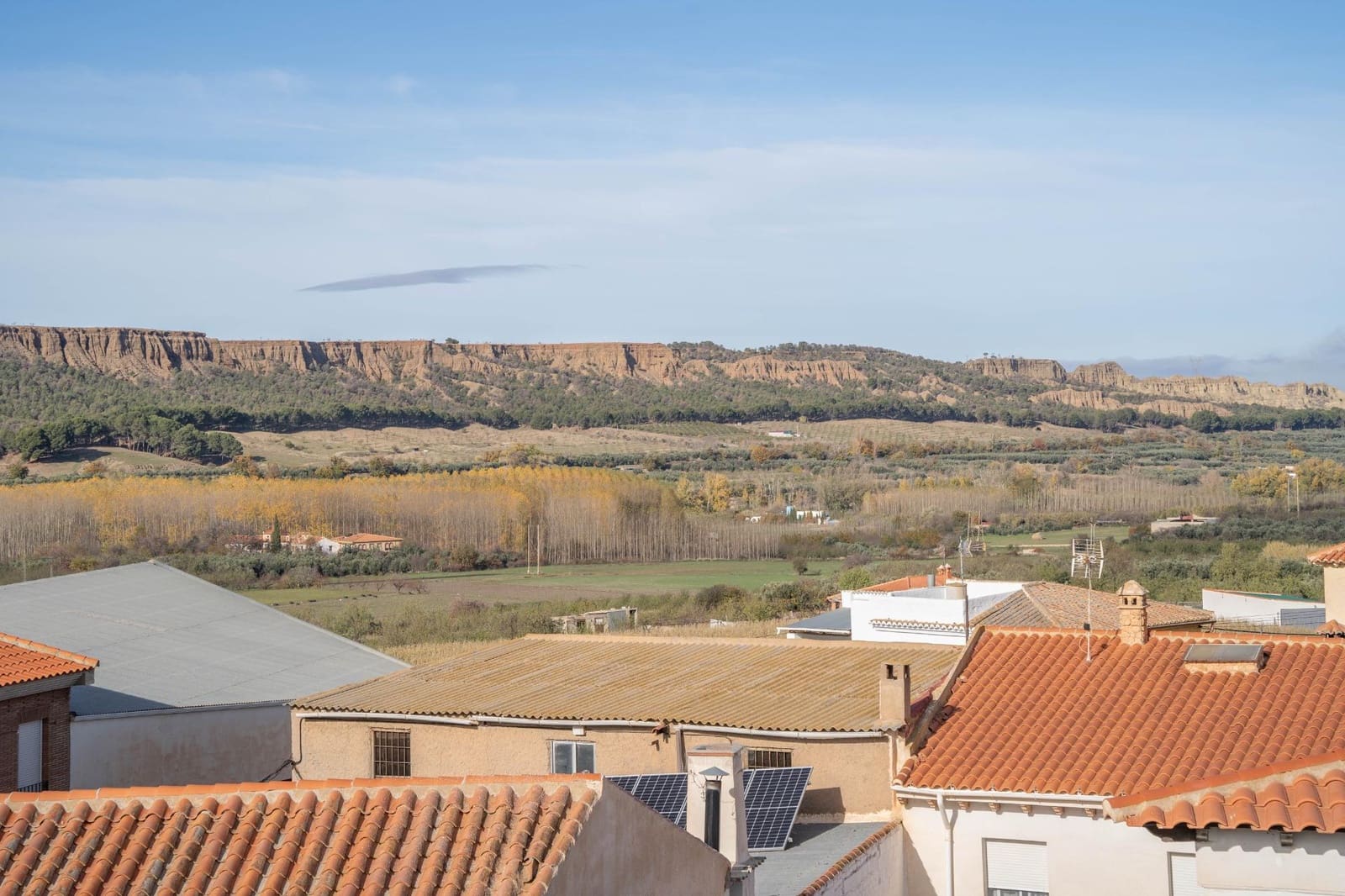 6 soveværelse Byhus til salg i Alcudia de Guadix med garage - € 185.000 (Ref: 8610759)