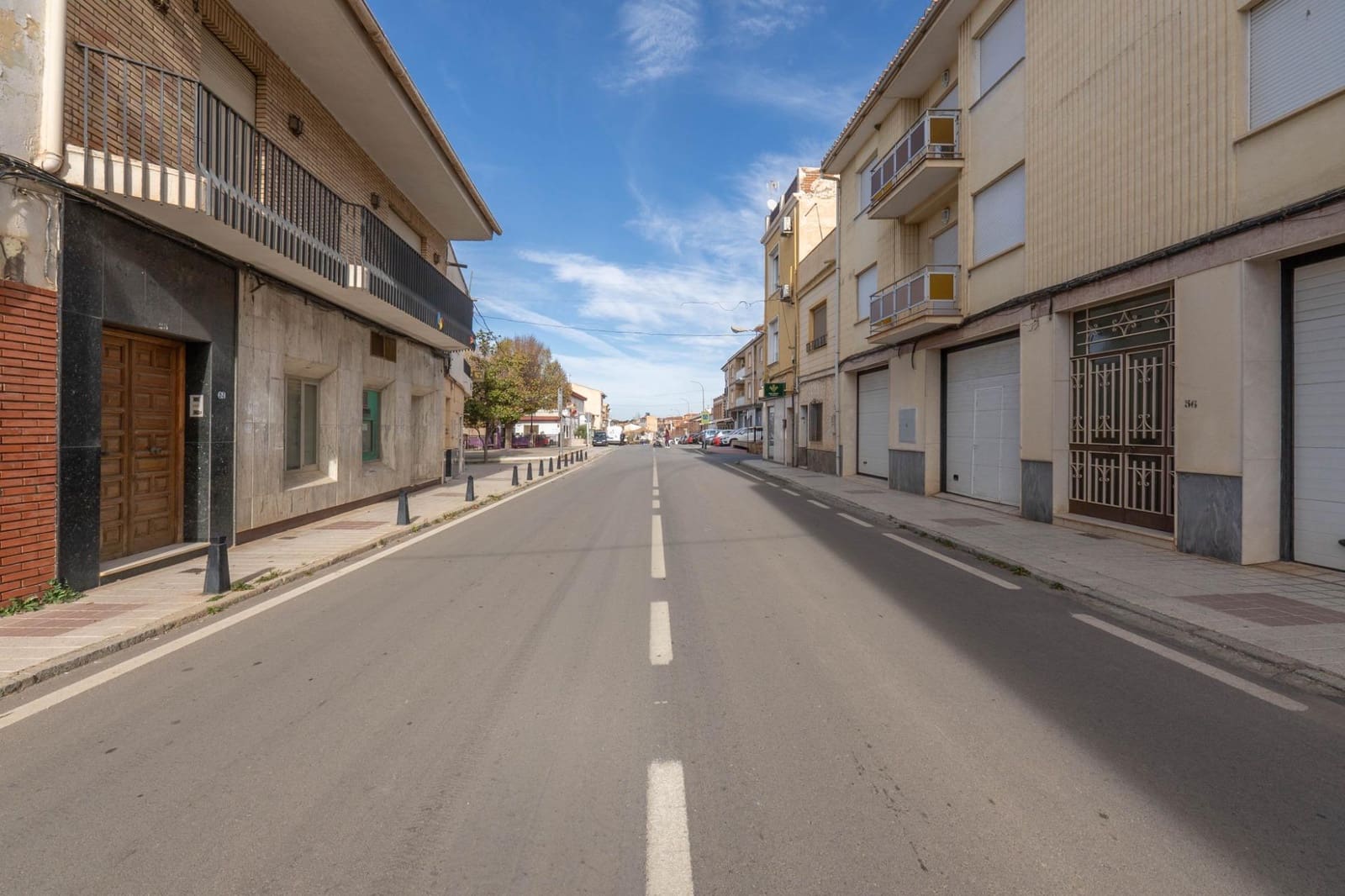 6 soveværelse Byhus til salg i Alcudia de Guadix med garage - € 185.000 (Ref: 8610759)