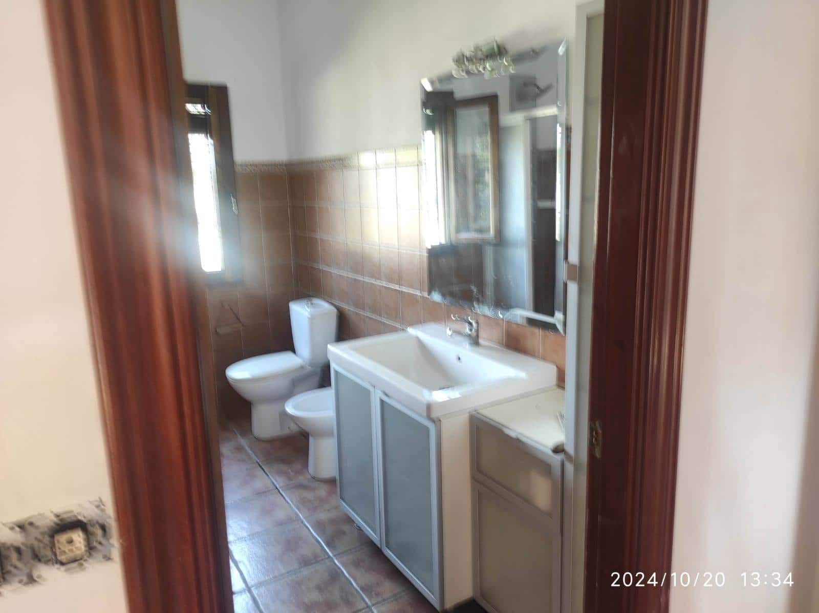 6 soveværelse Finca/Landehus til salg i Fuente Vaqueros - € 360.000 (Ref: 8610760)