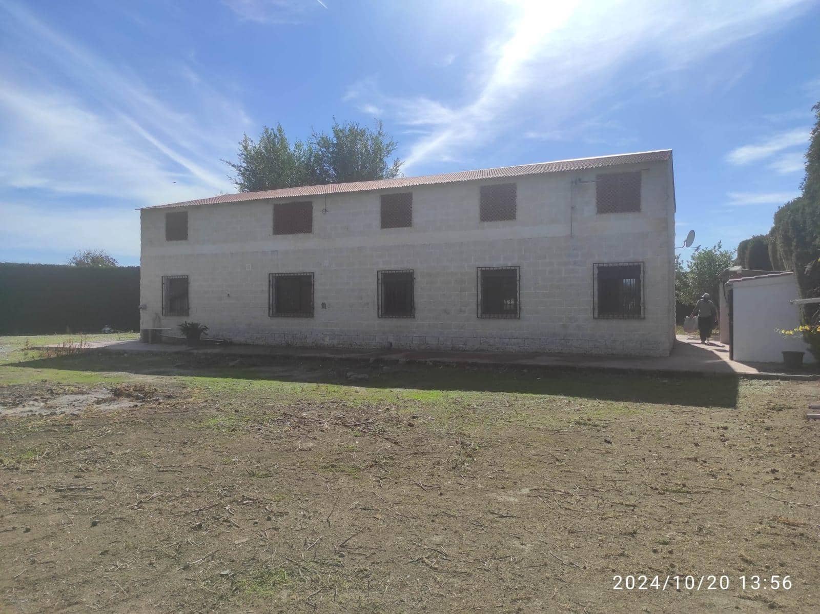 6 soveværelse Finca/Landehus til salg i Fuente Vaqueros - € 360.000 (Ref: 8610760)