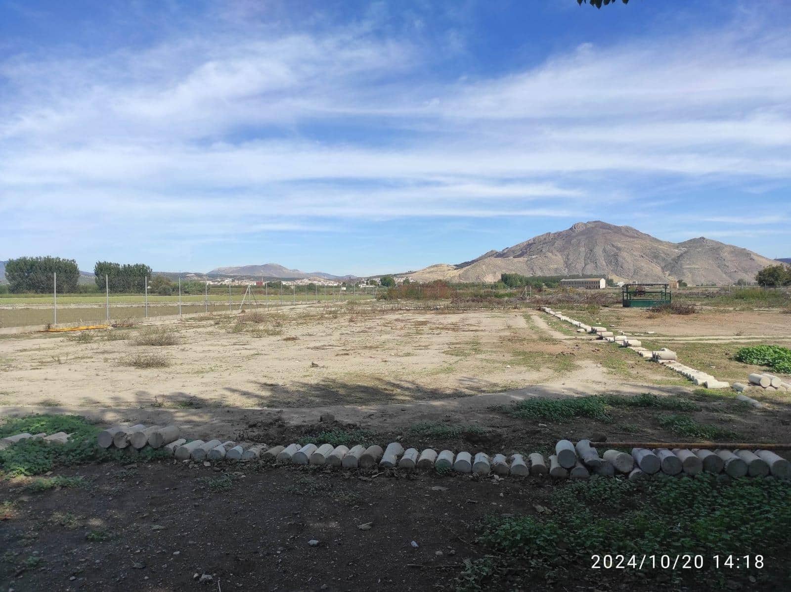 6 soveværelse Finca/Landehus til salg i Fuente Vaqueros - € 360.000 (Ref: 8610760)